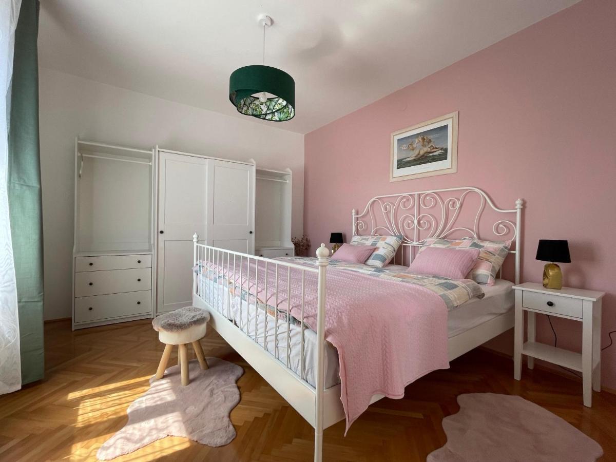 Cilka'S House, Authentic Homestay Near Lipica Sežana Εξωτερικό φωτογραφία